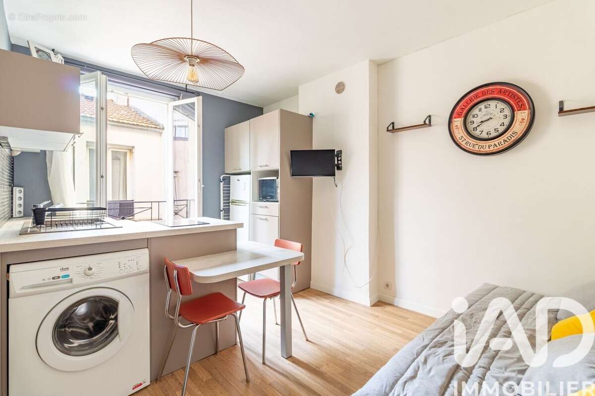 Photo 3 - Appartement à PARIS-20E