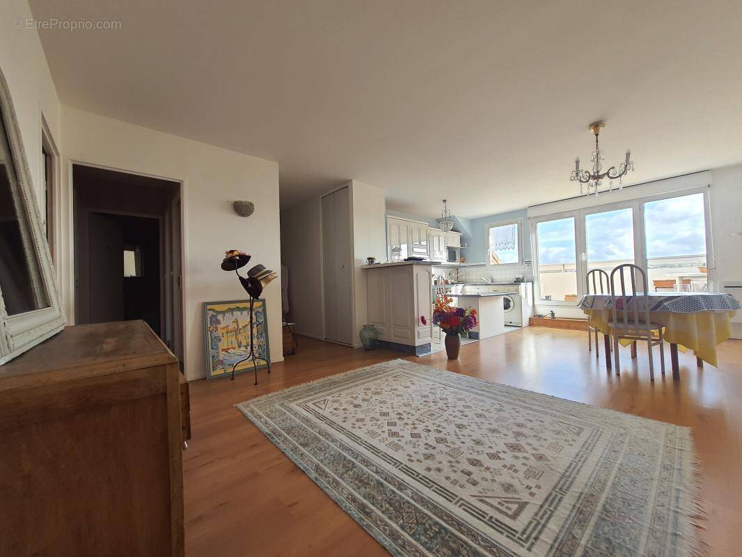 Appartement à VILLABE