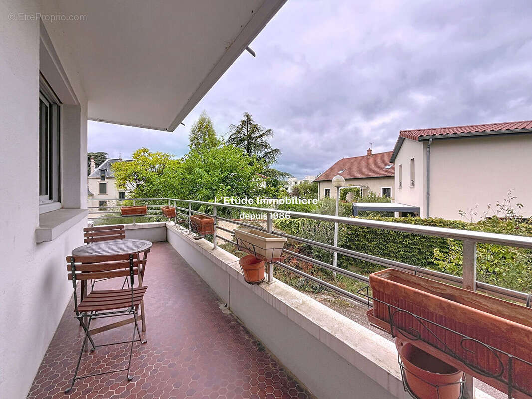 Appartement à CALUIRE-ET-CUIRE