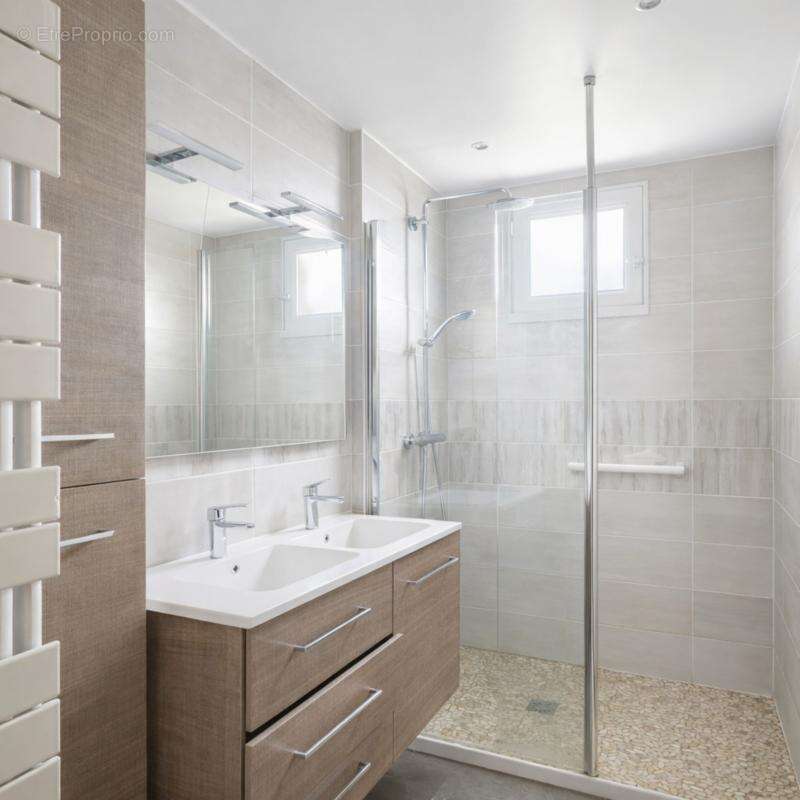 Maison à CHATEAU-LA-VALLIERE