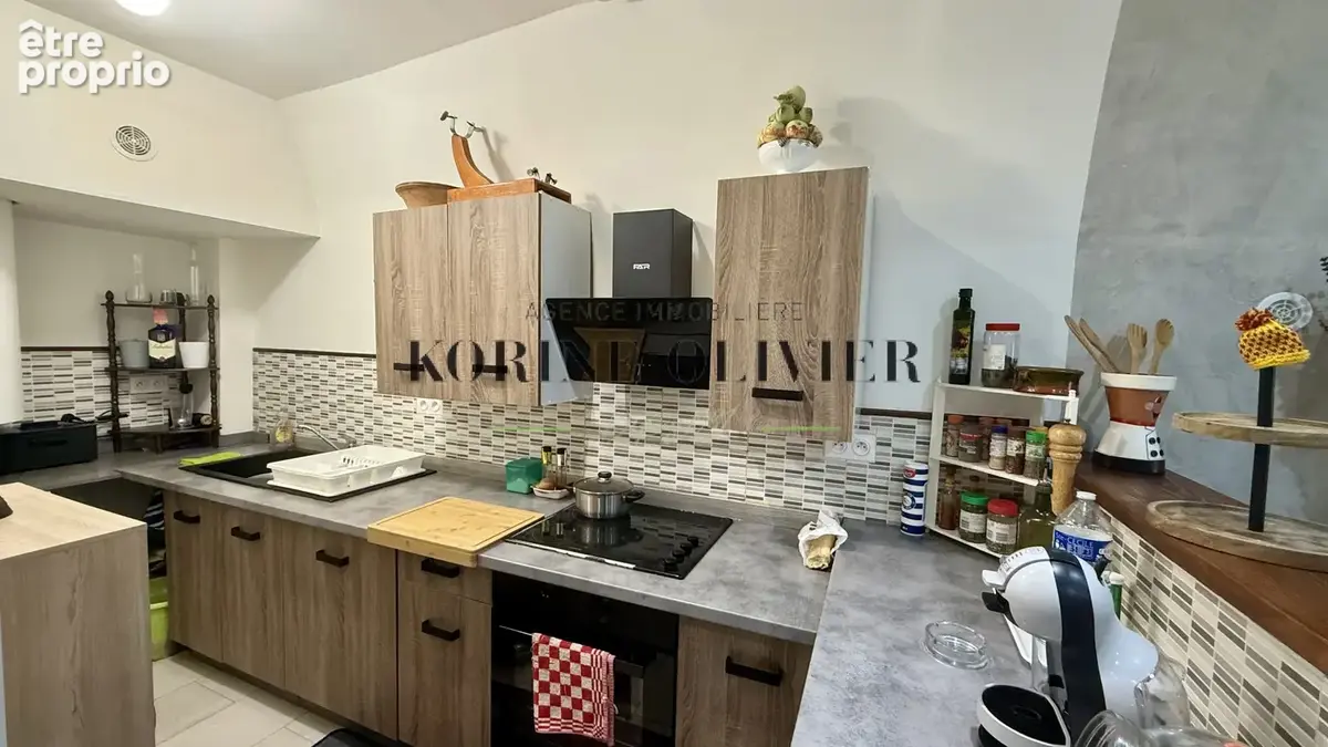 Appartement 2 pièces 45 m² à vendre à Jouques (13490) - photo 7