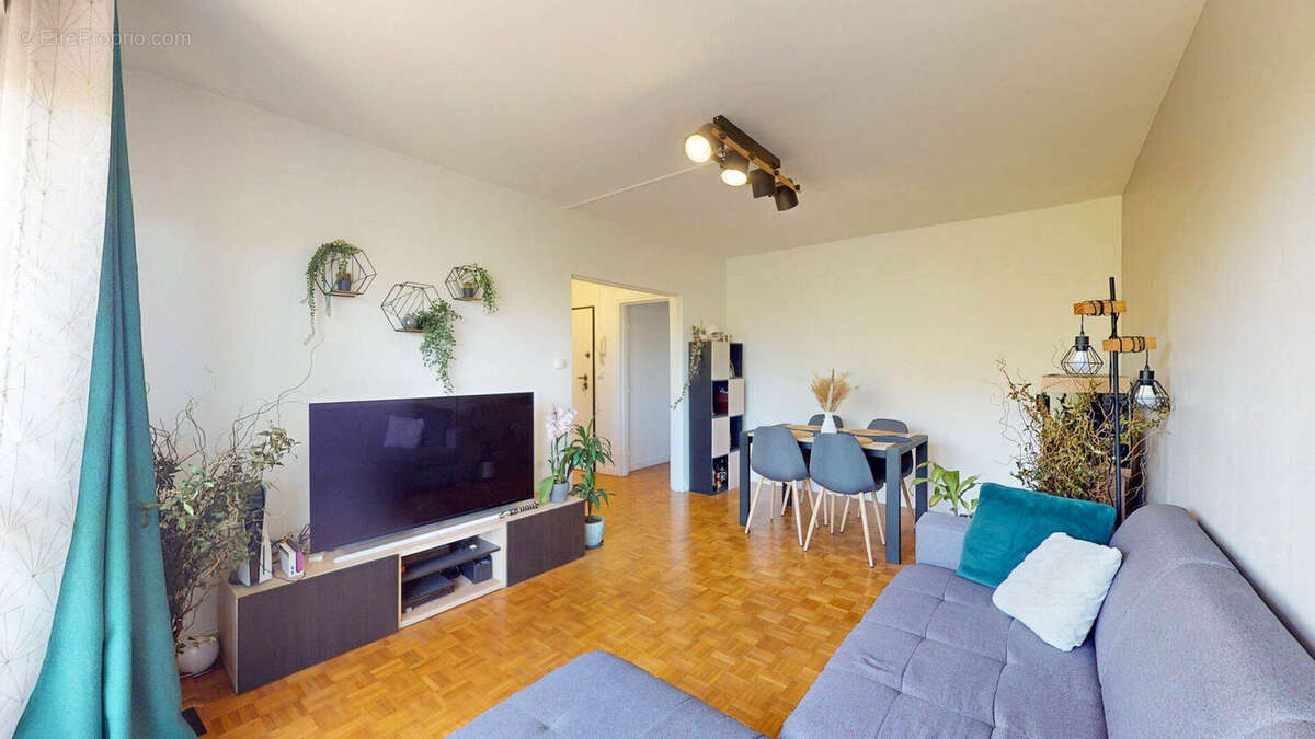 Appartement 3 pieces fresnes balcon parking cave - photo 4
