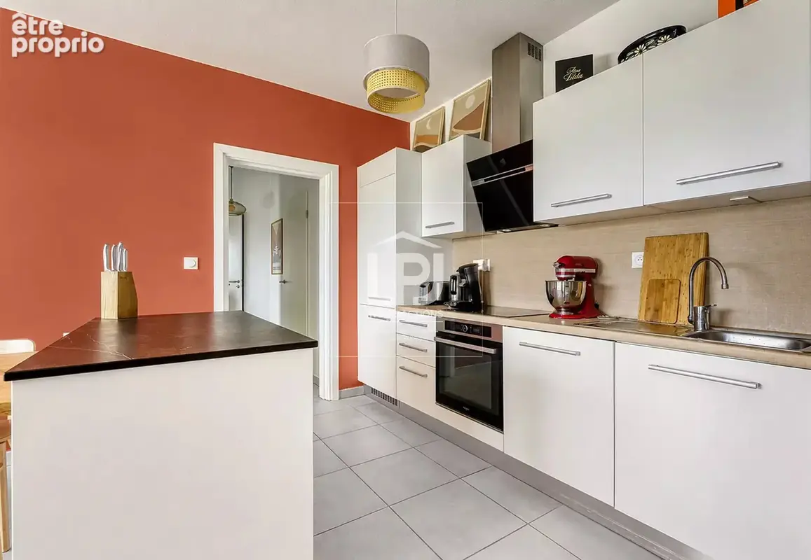 Superbe appartement T4 de 84 m² en dernier étage d'une résidence d'exception – Terrasse panoramique, environnement boisé classé, - photo 7