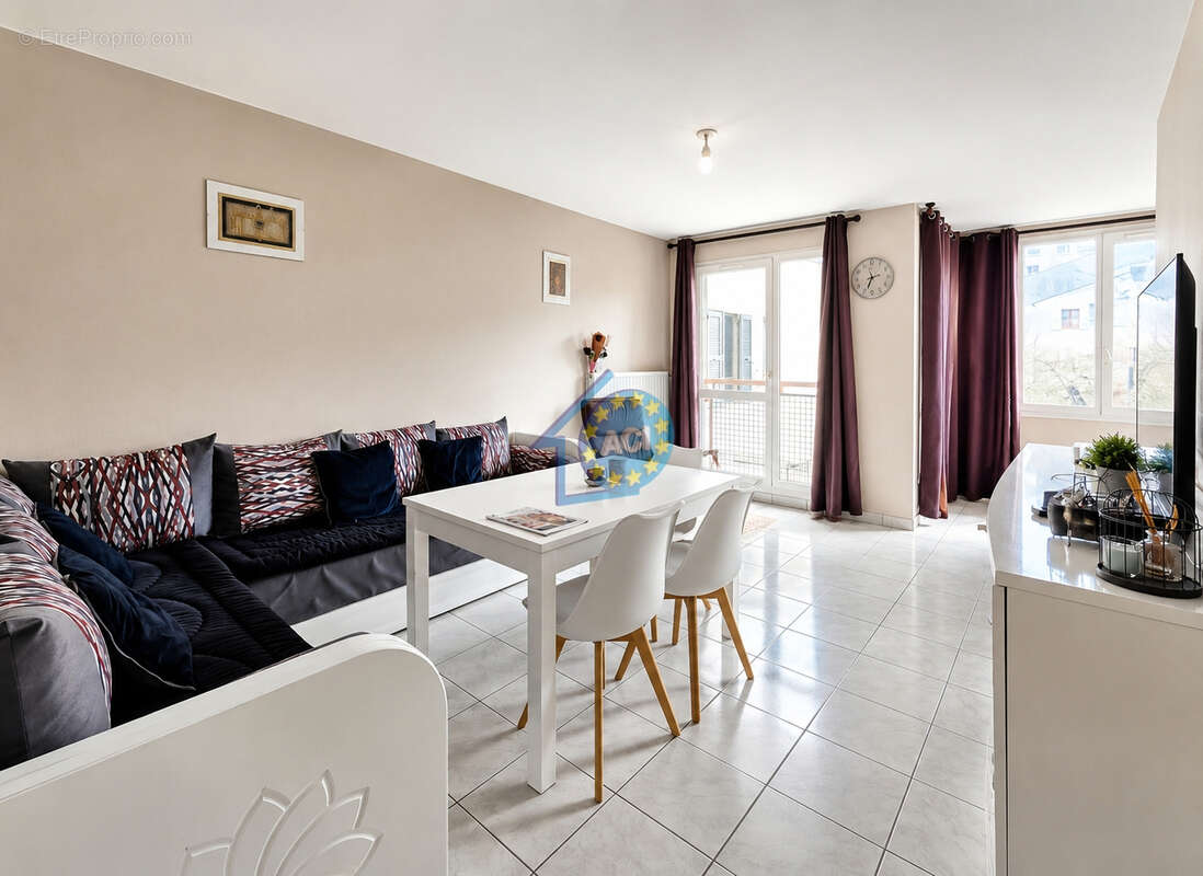 Appartement 76 m² - Mantes La Jolie - type F4 - Garage - cave - photo 2