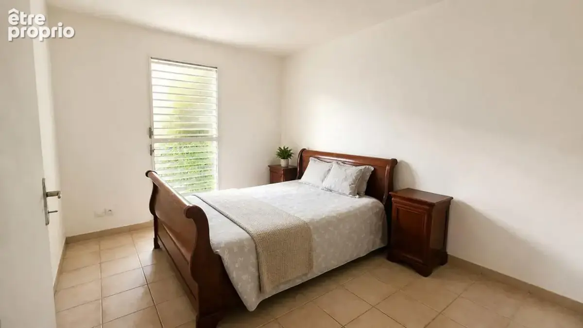 A vendre : appartement t3 au moule (97160) - photo 4
