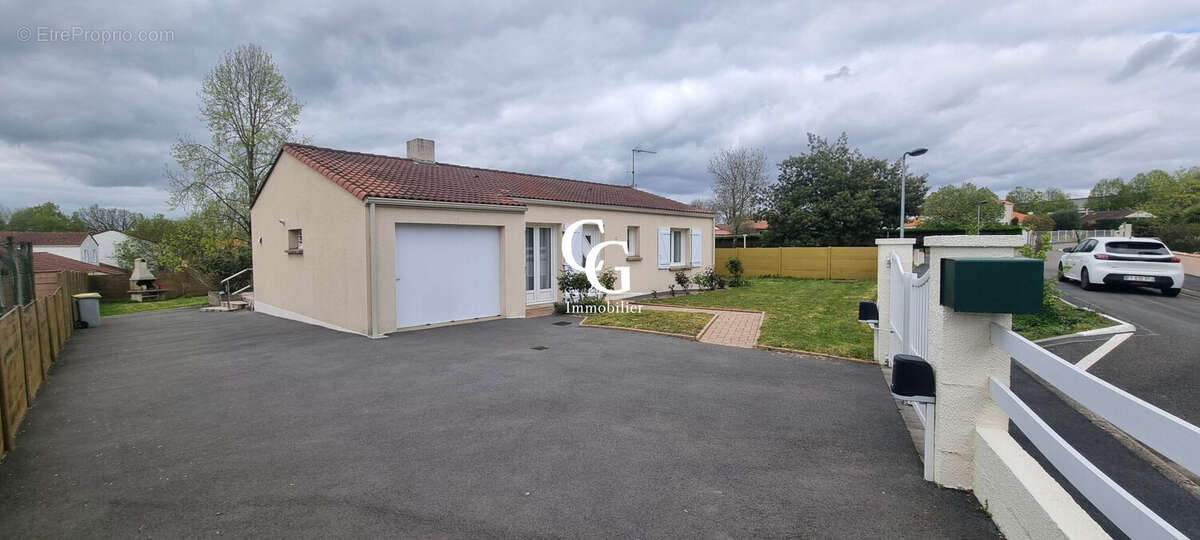 Maison à SAINT-JEAN-DE-BOISEAU