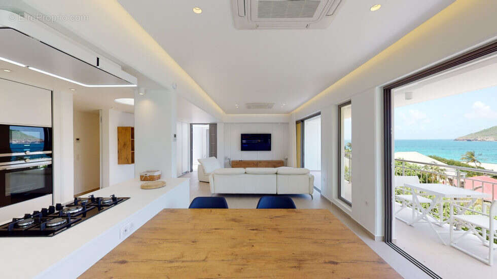 Maison à CAPESTERRE-BELLE-EAU