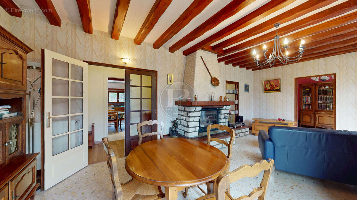 Maison à LA COUTURE-BOUSSEY