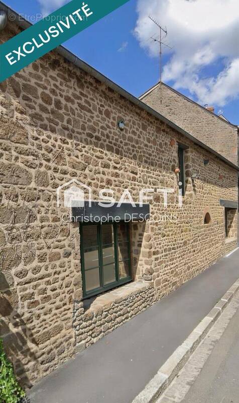 Photo 1 - Maison à LASSAY-LES-CHATEAUX