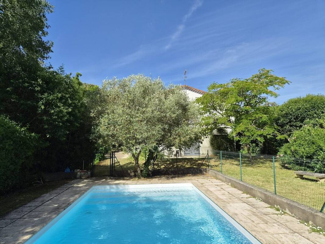 Maison à QUISSAC