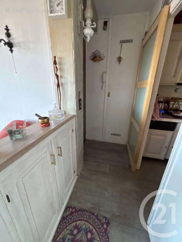 Appartement 77 m² à Saint-Quentin  - photo 4