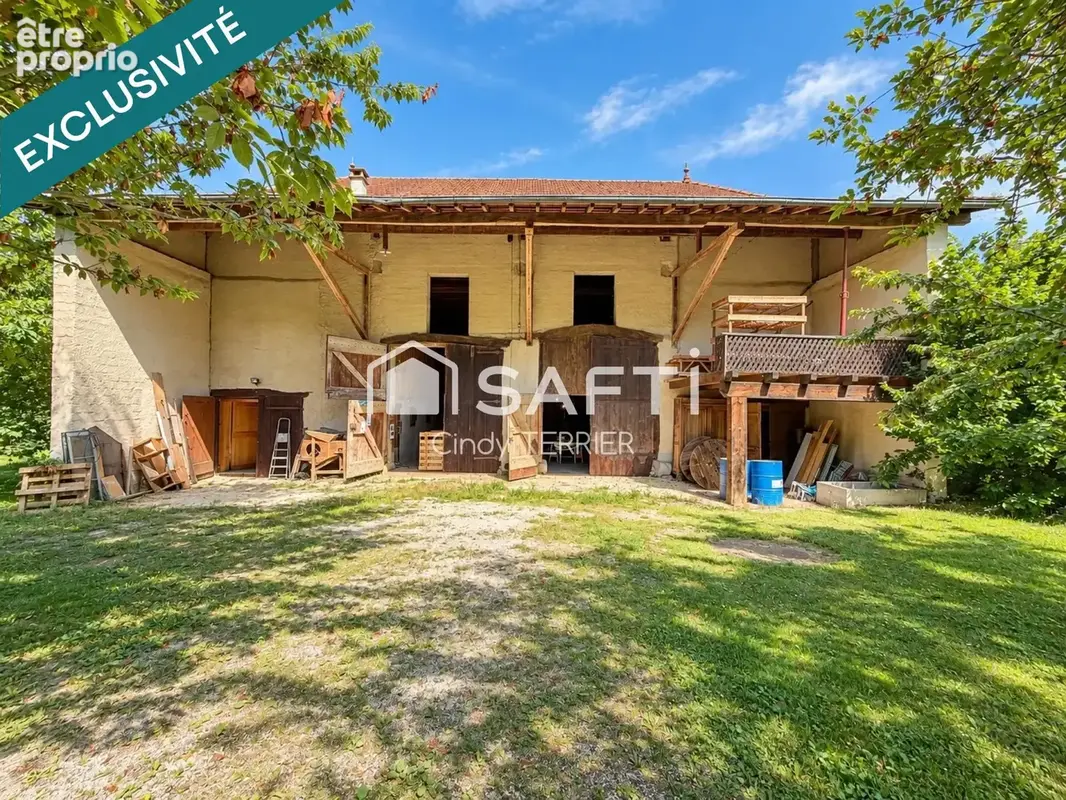 Photo 1 - Maison à MONTFERRAT