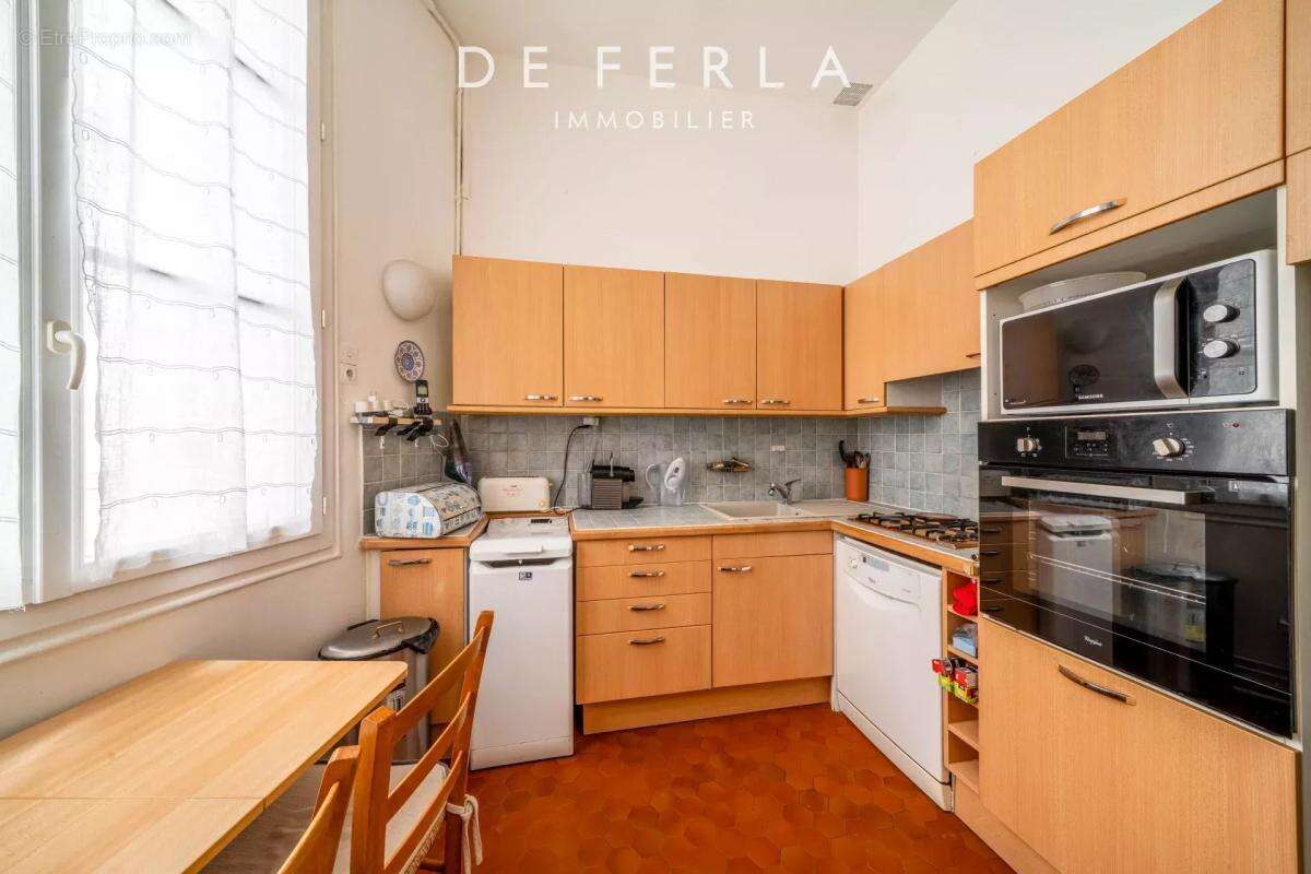 Appartement à PARIS-5E