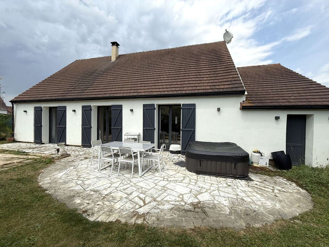 Maison à ANET