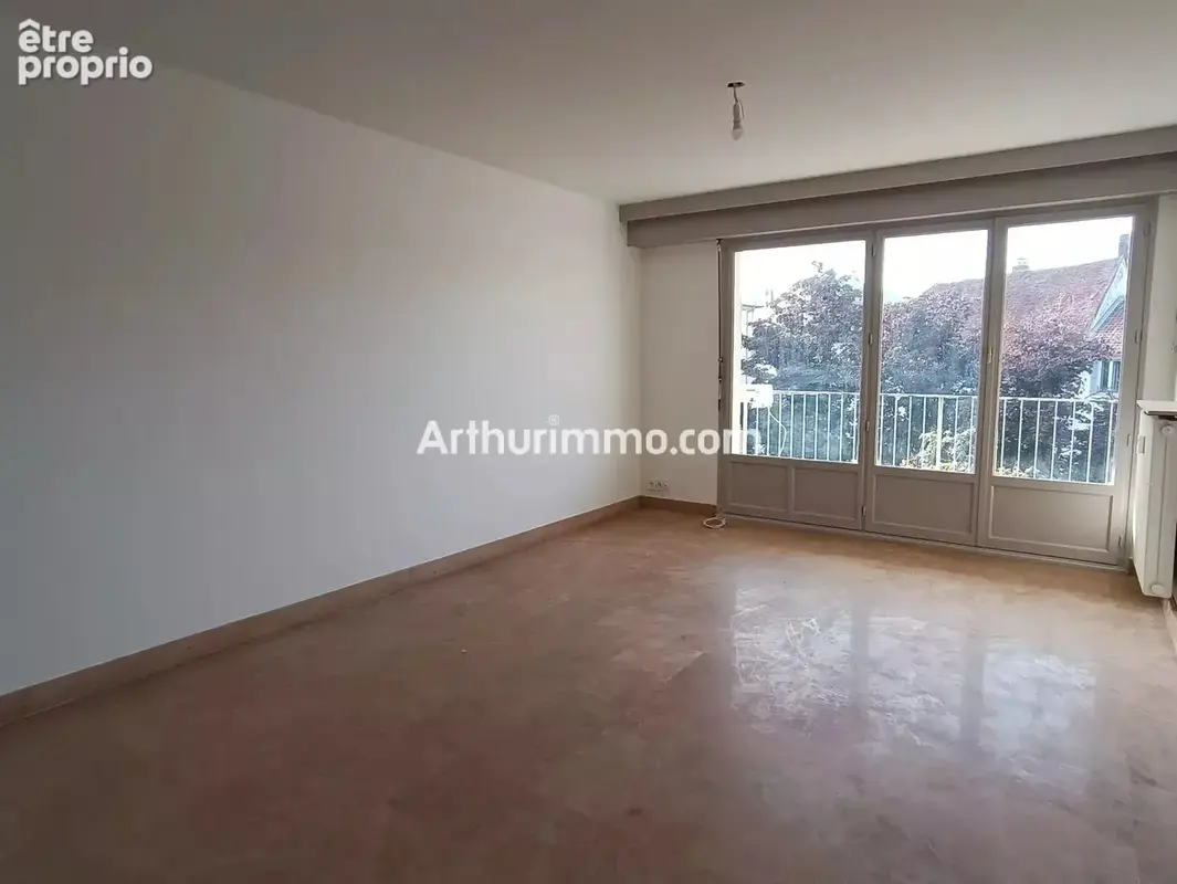 Appartement T3 avec balcon ascenseur centre ville - photo 4