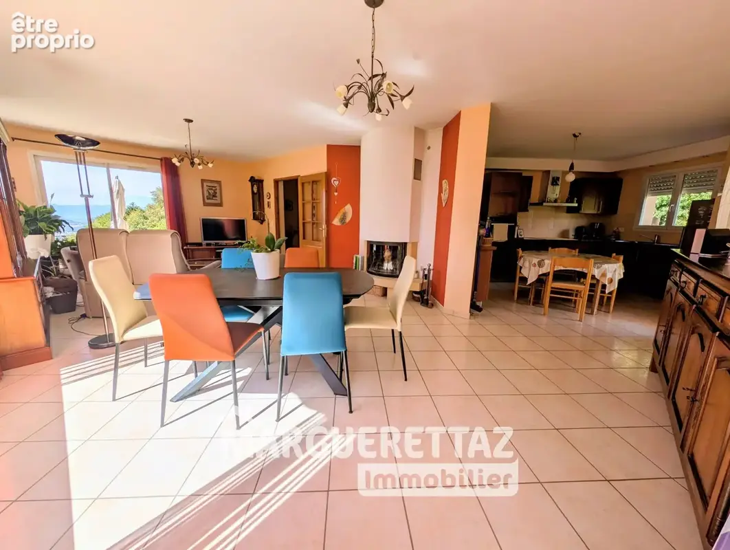 FAUCIGNY – Villa familiale 196 m² – Vue exceptionnelle – 6 chambres – Sous-sol de 120 m² - photo 7