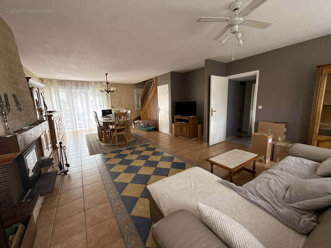 Maison à CHARLEVILLE-MEZIERES