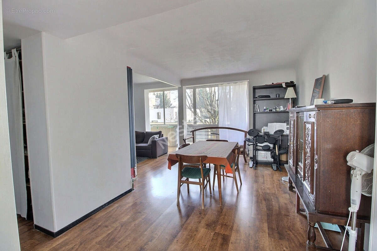 Appartement à MONTREUIL