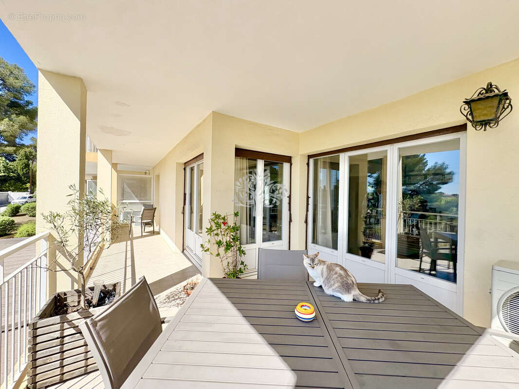 Appartement à SANARY-SUR-MER