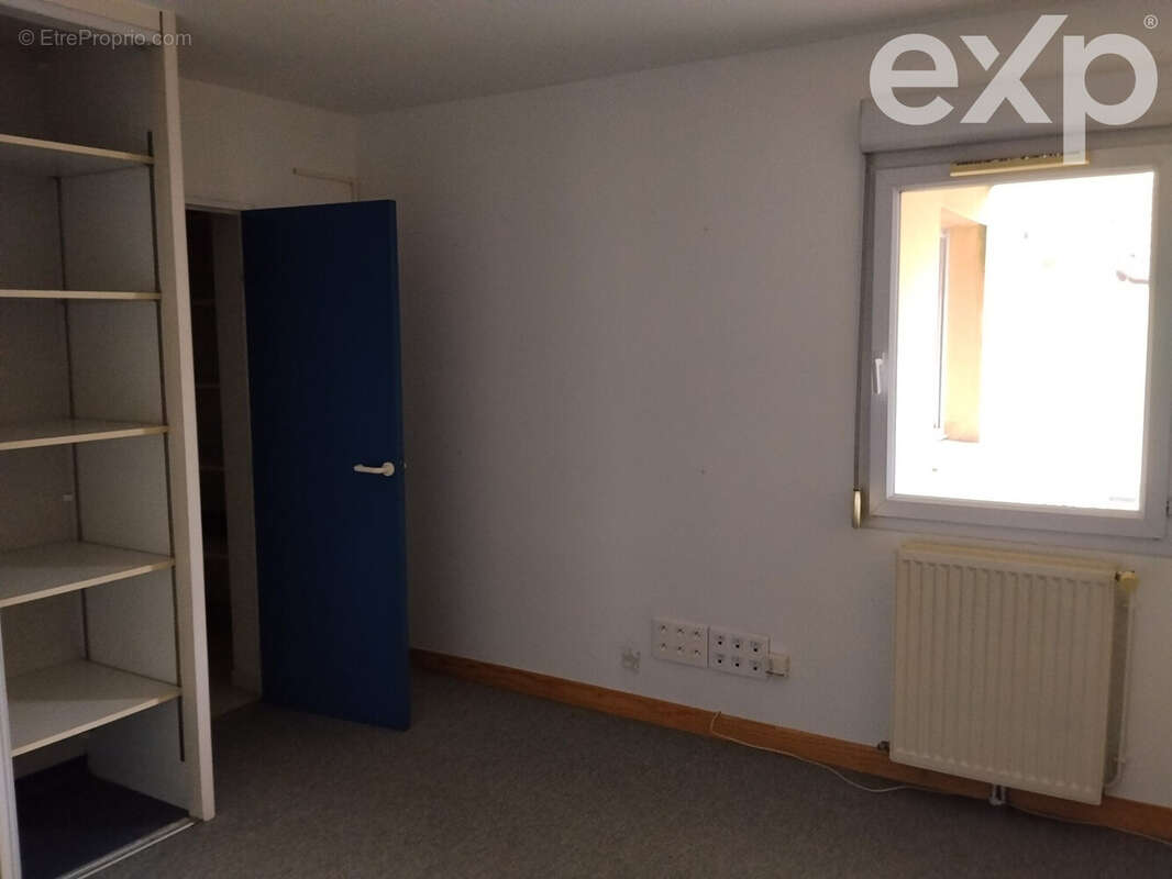 Commerce à CHATENOY-LE-ROYAL