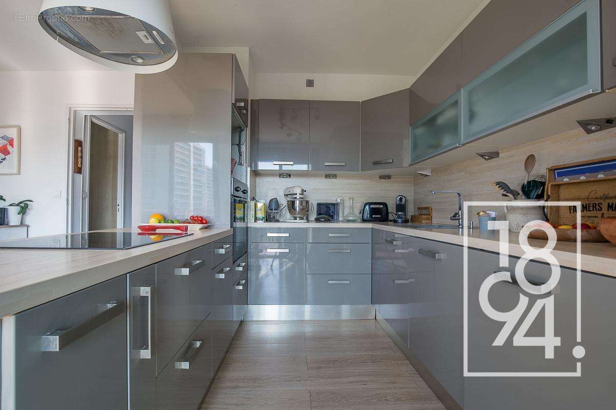 Appartement à MARSEILLE-9E