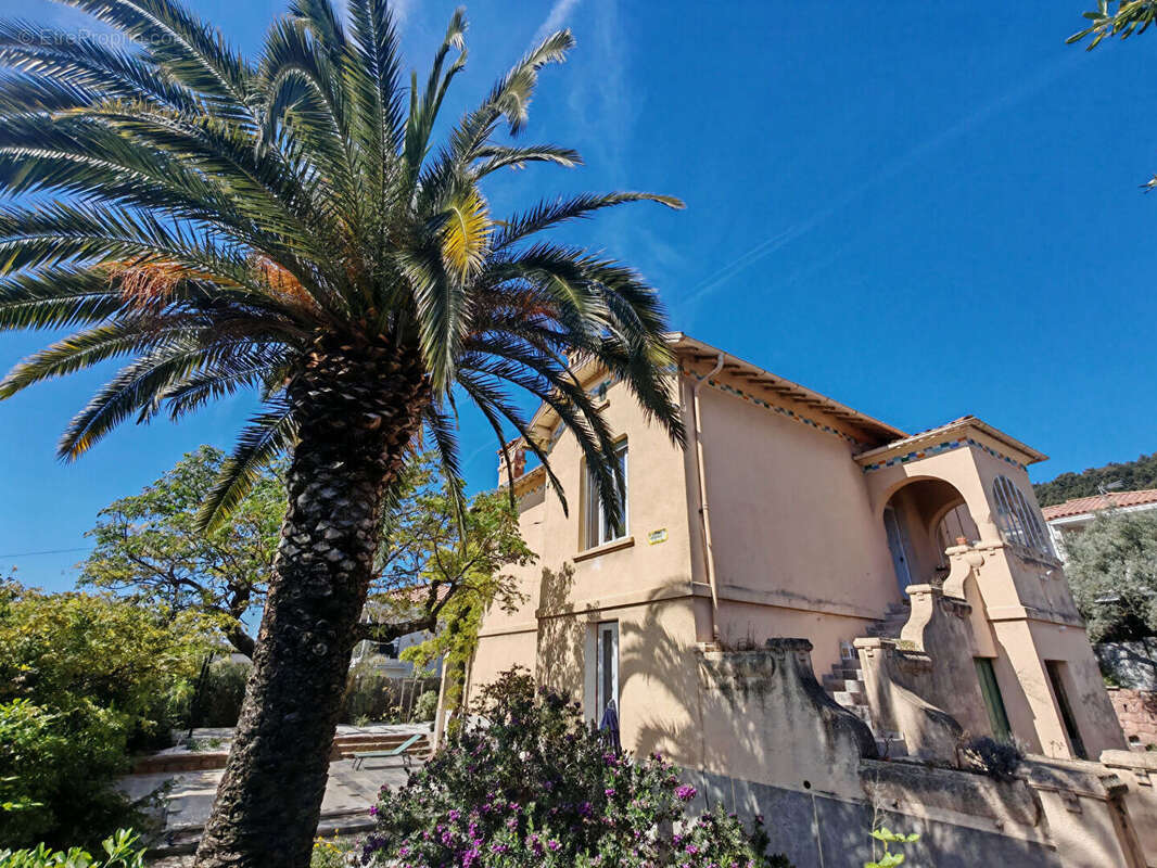 Maison à LA FARLEDE
