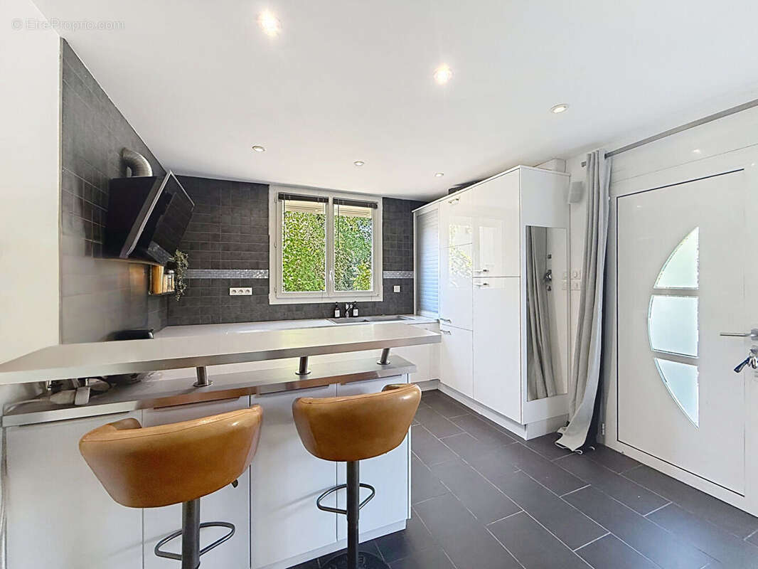 Appartement à FLEURY-LES-AUBRAIS