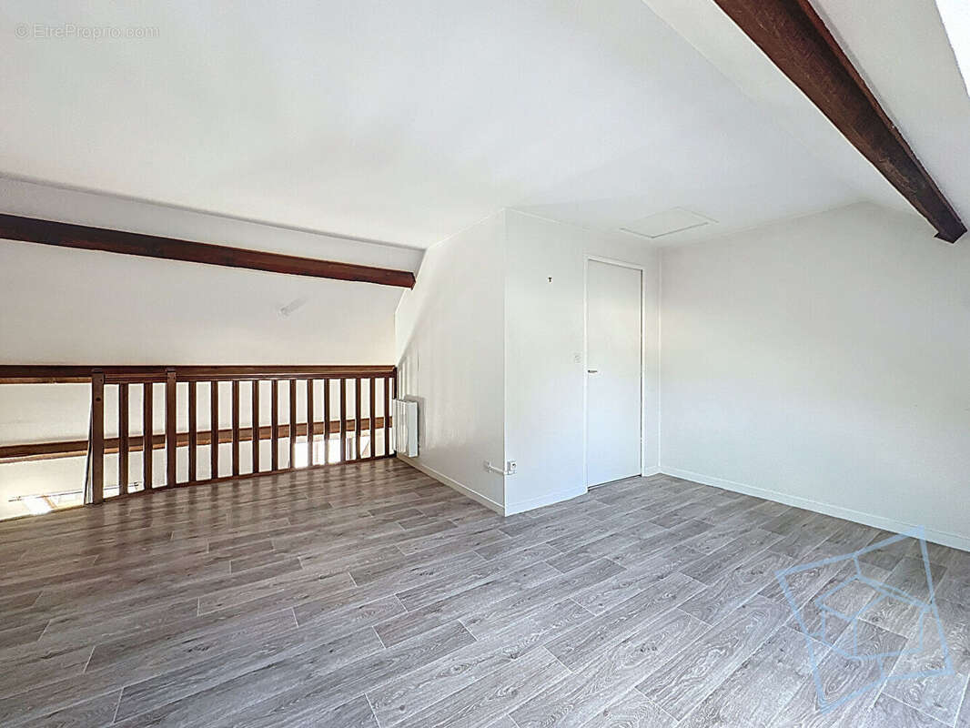 Appartement à CHEVREUSE