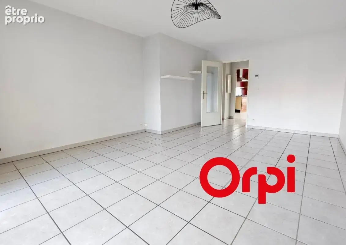 Appartement T3 - lumineux - terrasse et parking sécurisé – Moulin-à-Vent - Vénissieux - photo 10