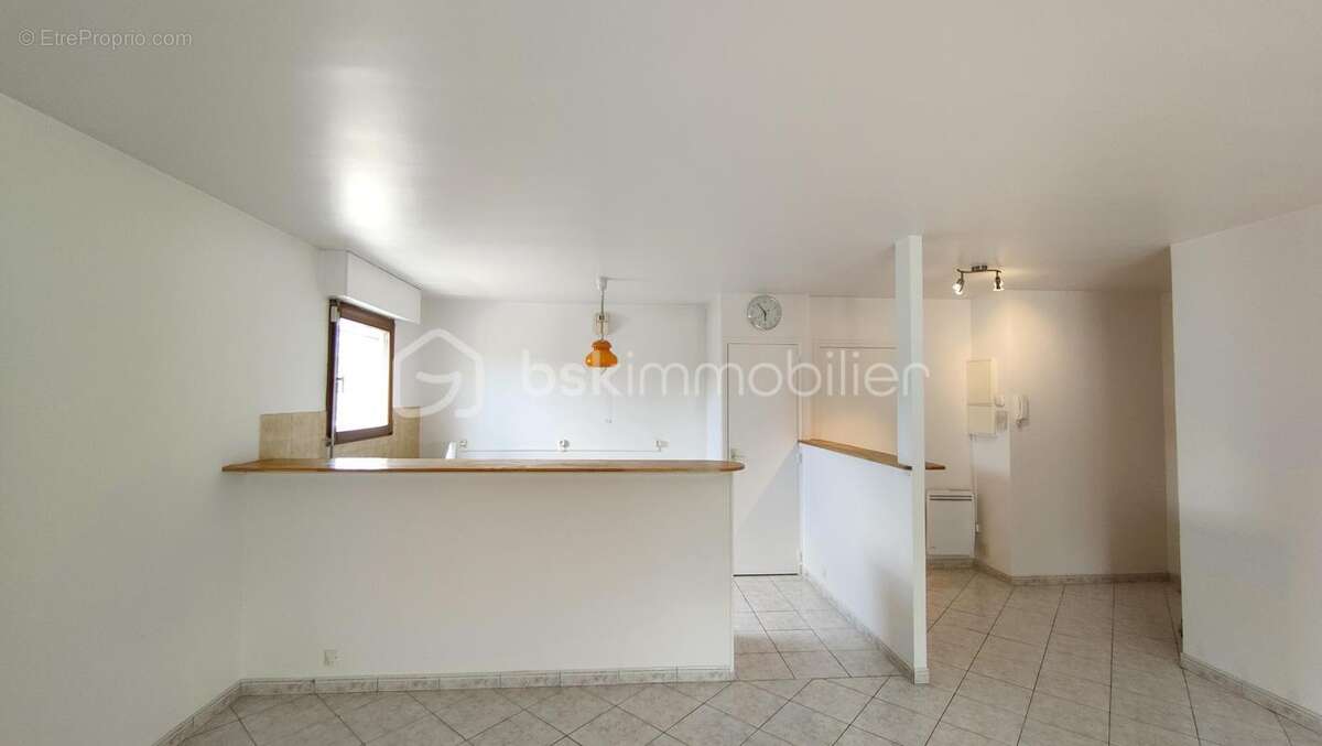 3 pièces de 68m2 en rez-de-chaussée avec loggia, terrasse et parking - photo 11