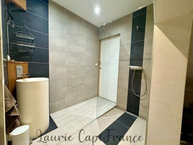 Appartement à RILLIEUX-LA-PAPE