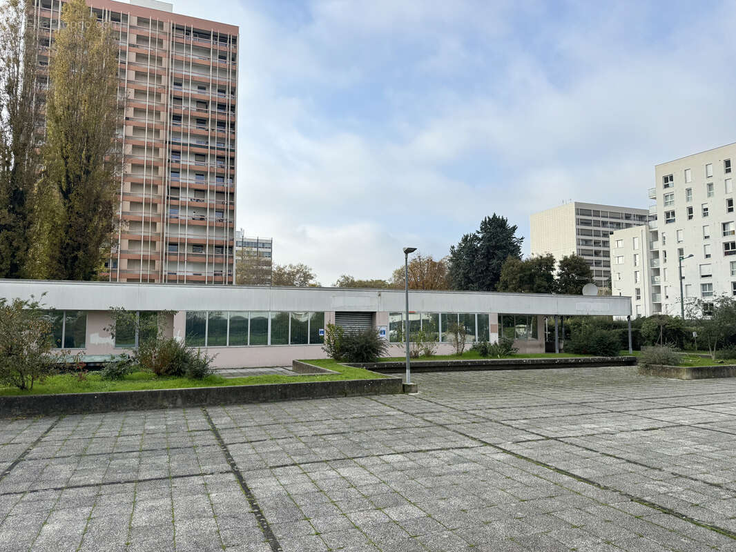 Commerce à VILLEURBANNE