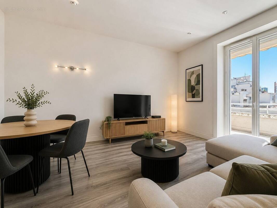 Appartement à LYON-6E