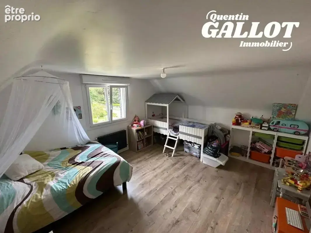Nouveauté et exclusivité - Maison familiale 5 chambres à Theix-Noyalo - photo 10