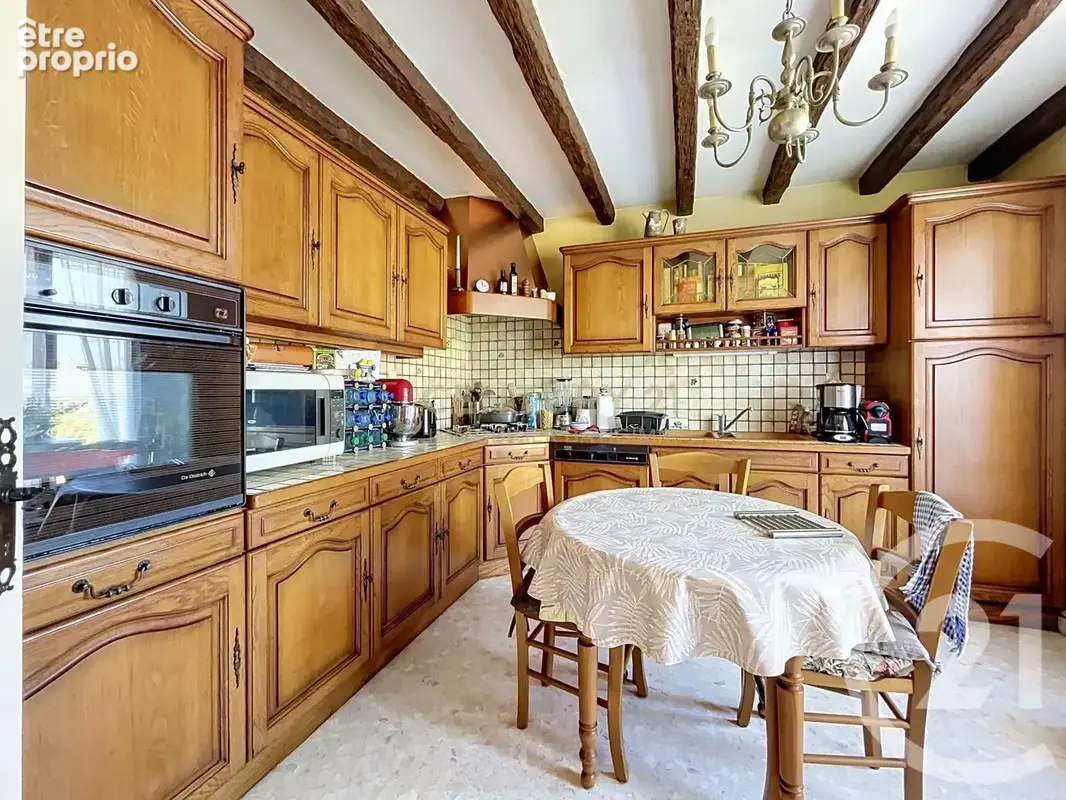 Maison 6 pièces 161 m² à vendre à Bourgoin-Jallieu (38300) - photo 9