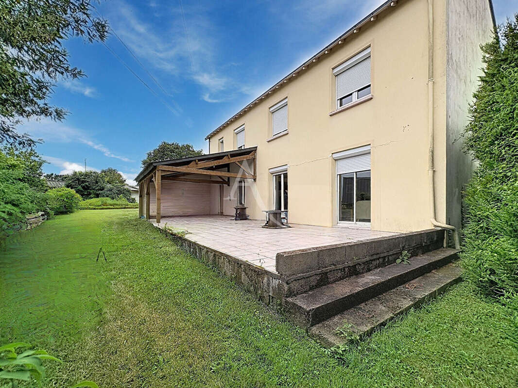 Maison à JOUE-SUR-ERDRE