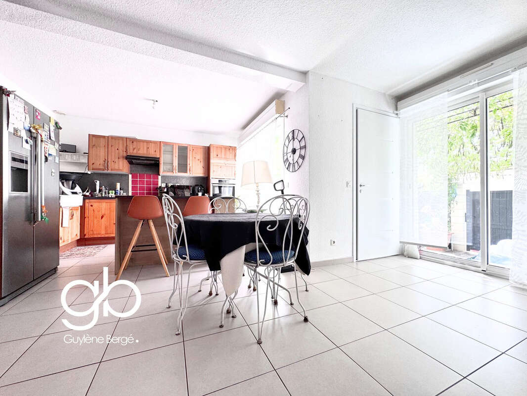 Maison à COURNONSEC