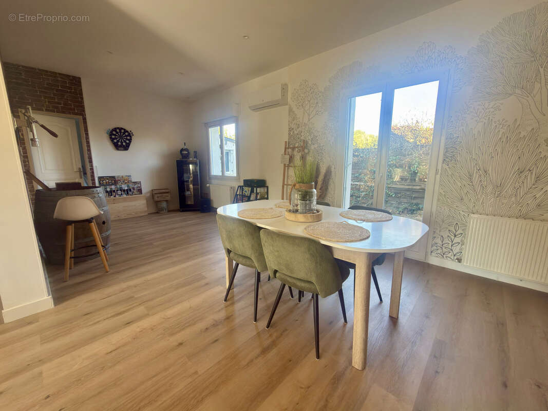 Maison à SAINT-BRANCHS