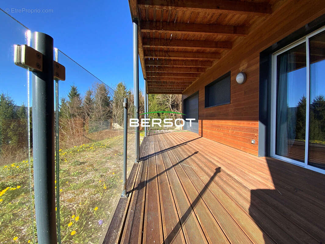 Appartement à VILLERS-LE-LAC