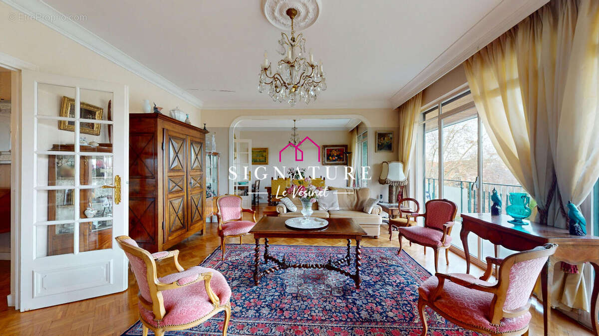 Appartement à LE VESINET