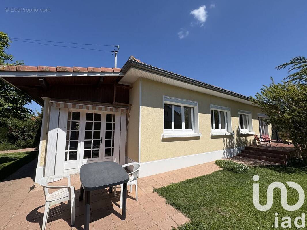 Photo 1 - Maison à TARBES