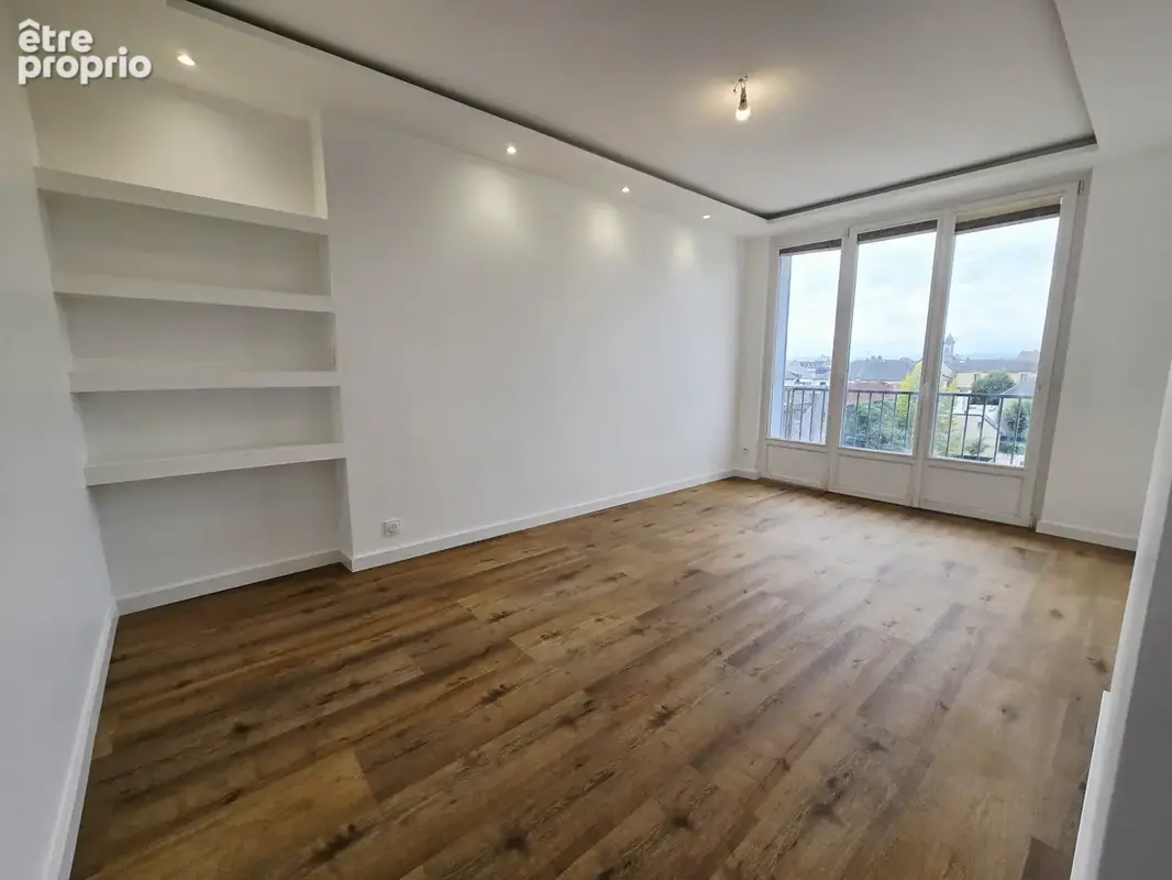 Appartement T3 50m2 rénové - photo 3