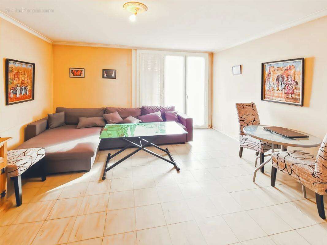 Appartement à MONTELIMAR