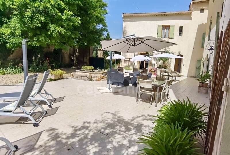 Dpt Gard (30), à vendre UZES propriete P14 de 548 m² - Terrain de 830,00 m² - photo 22