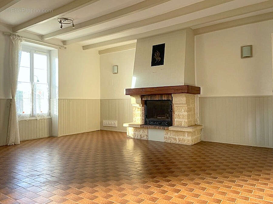 Maison à FERRIERES