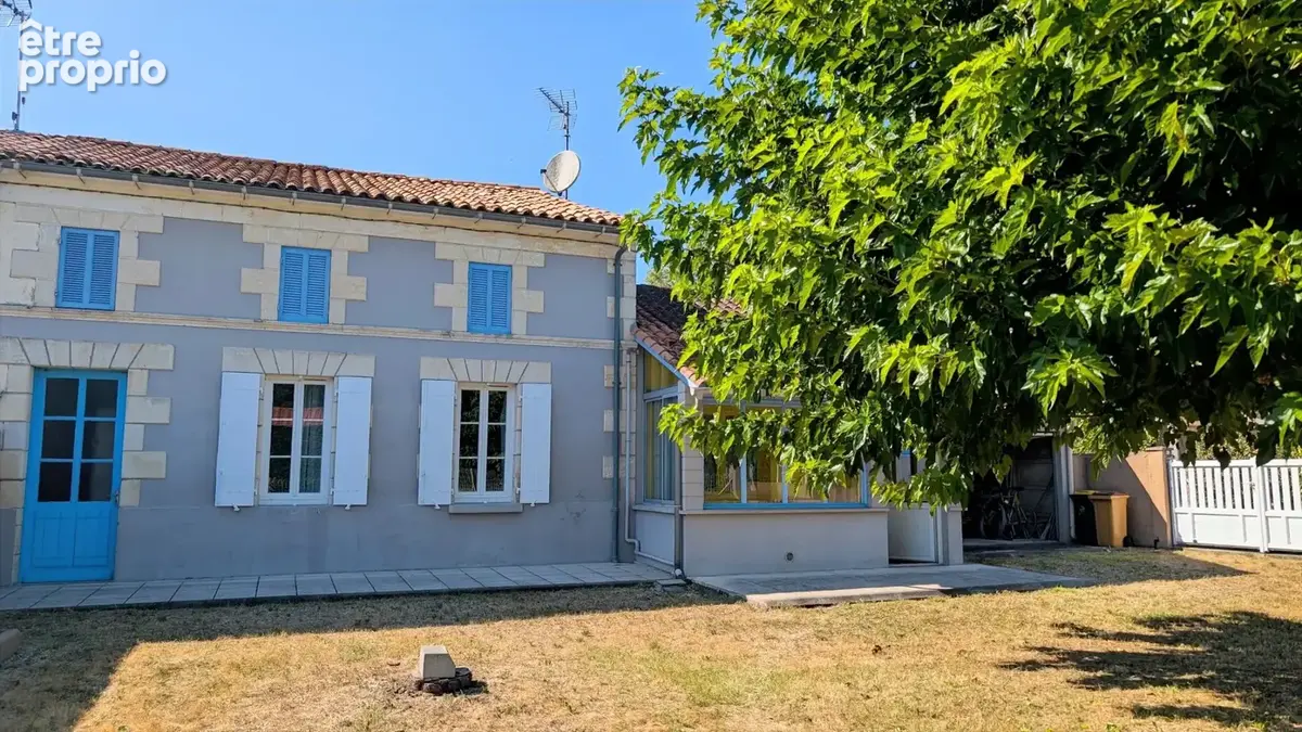 Maison à REIGNAC