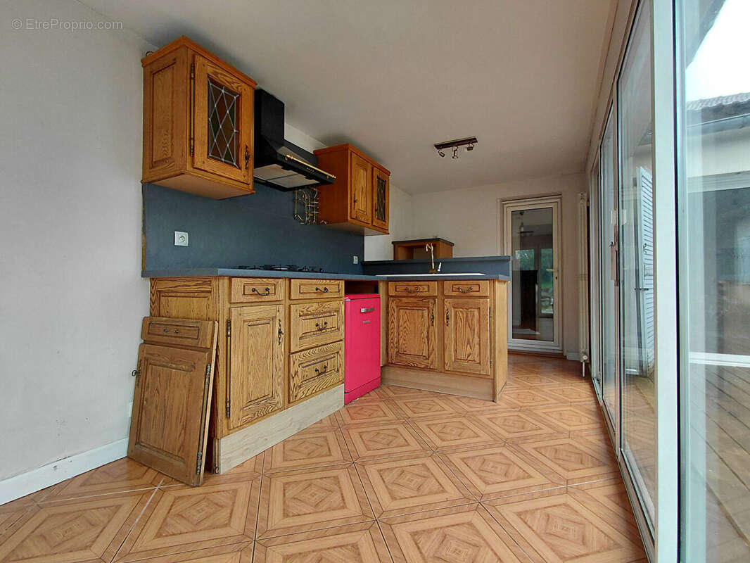 Grand T3 lumineux de 92 m² avec terrasse - photo 5