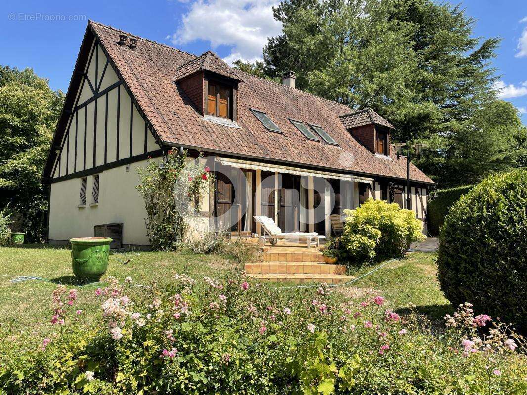 Maison à PACY-SUR-EURE