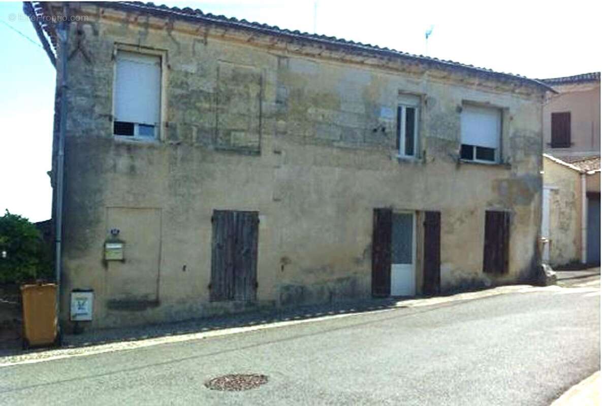Maison à ARVEYRES