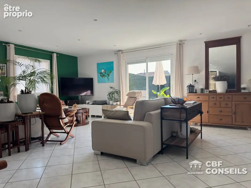 Maison 6 pièces 115 m² à vendre à Les Martres-De-Veyre (63730) - photo 3